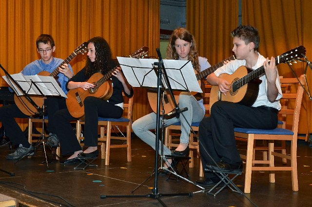 Žákovský koncert v Dělnickém domě v Zastávce 5.6.2014