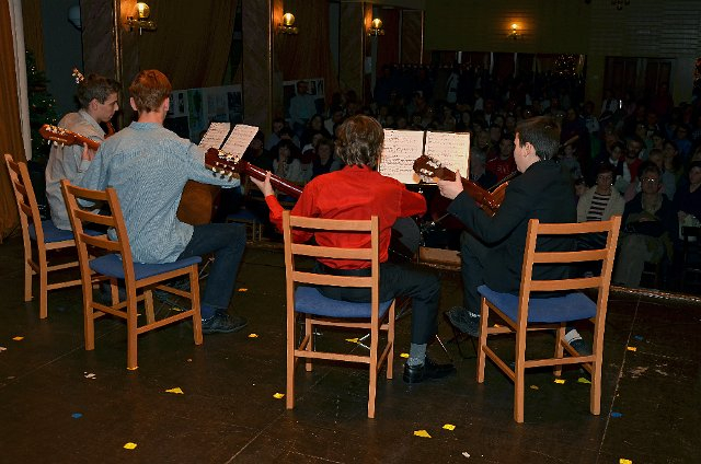 Vánoční koncert v Dělnickém domě v Zastávce 12.12.2013