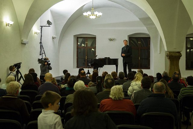 Žákovský koncert v sále ZKC Rosice 13.2.2015