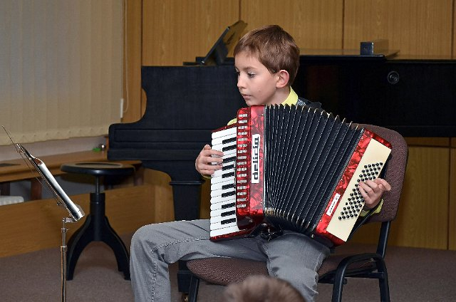 Žákovský koncert v sále ZUŠ Zastávka 13.2.2014