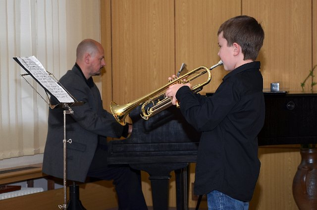 Žákovský koncert v sále ZUŠ Zastávka 10.4.2014